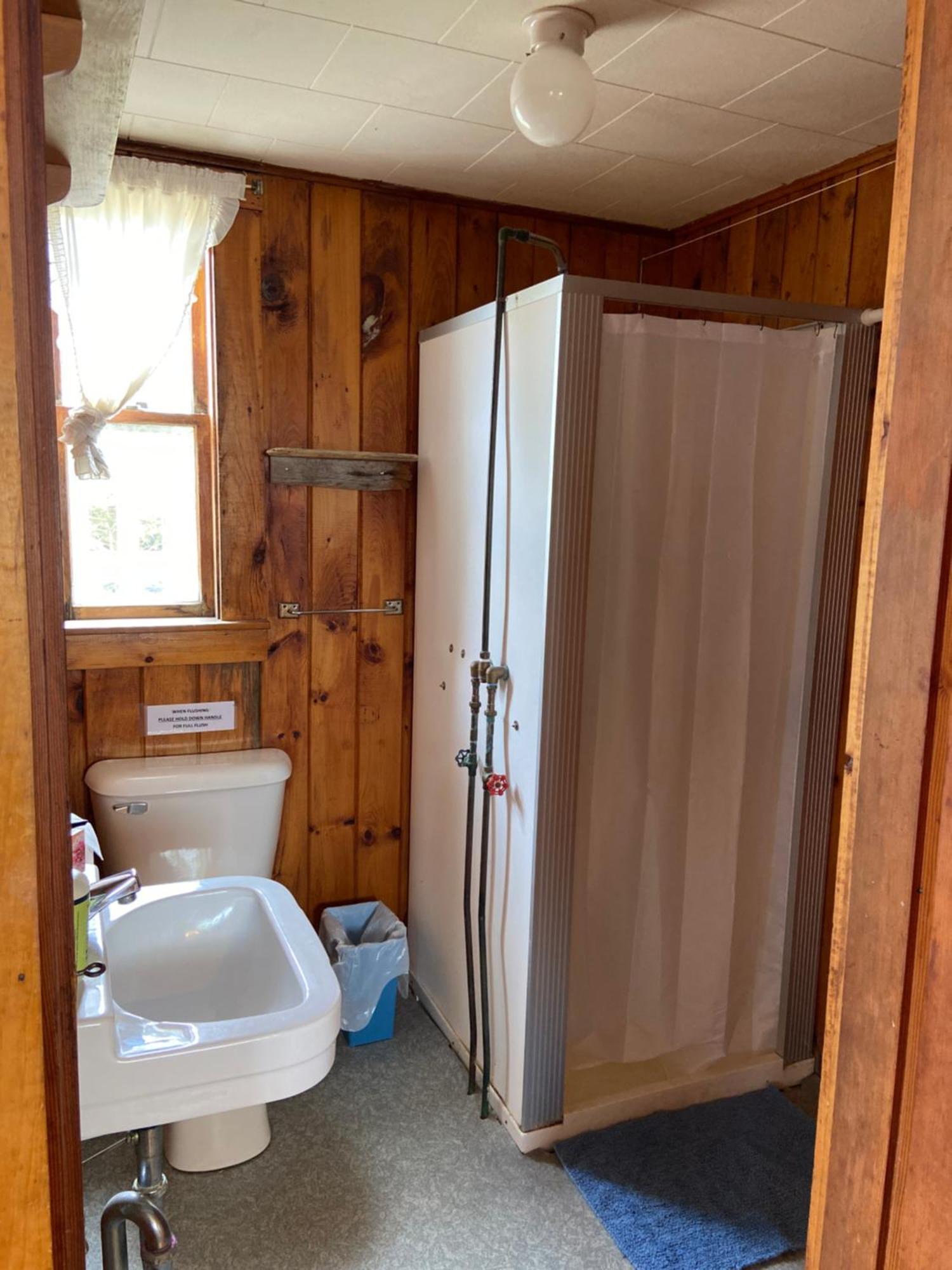 Spinneys Guesthouse & Beach Cottages Phippsburg Exteriör bild