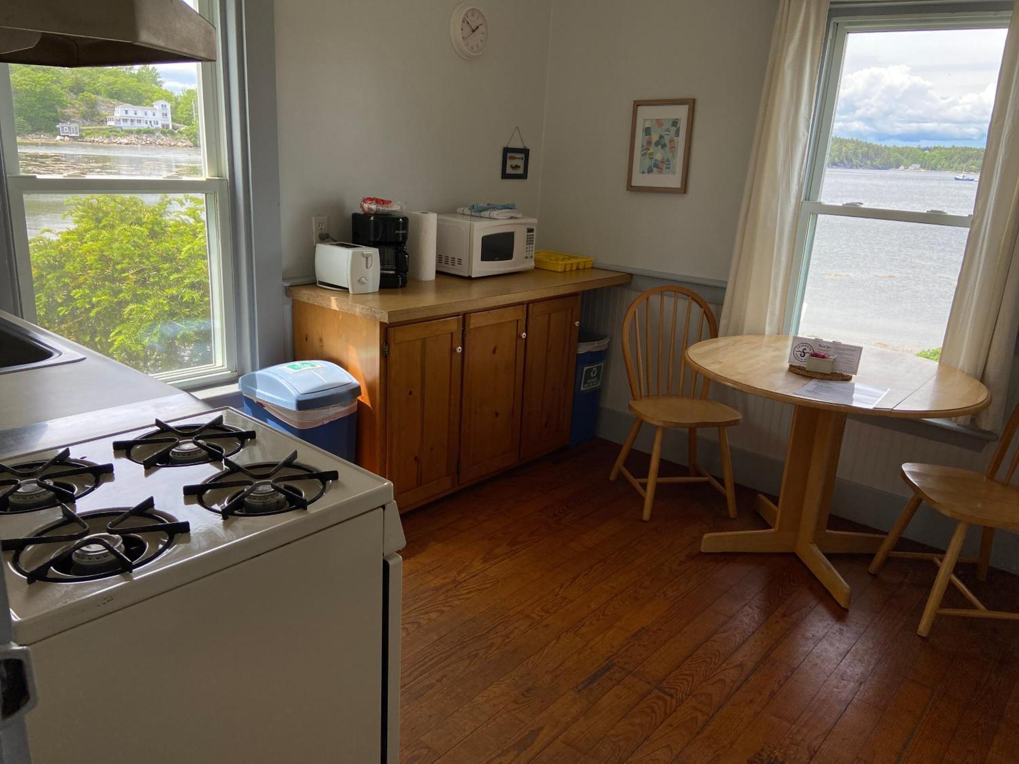 Spinneys Guesthouse & Beach Cottages Phippsburg Exteriör bild