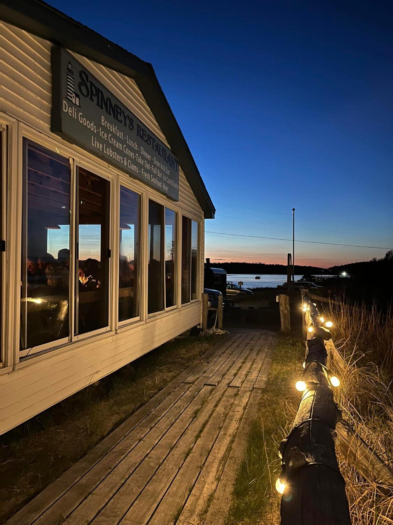 Spinneys Guesthouse & Beach Cottages Phippsburg Exteriör bild
