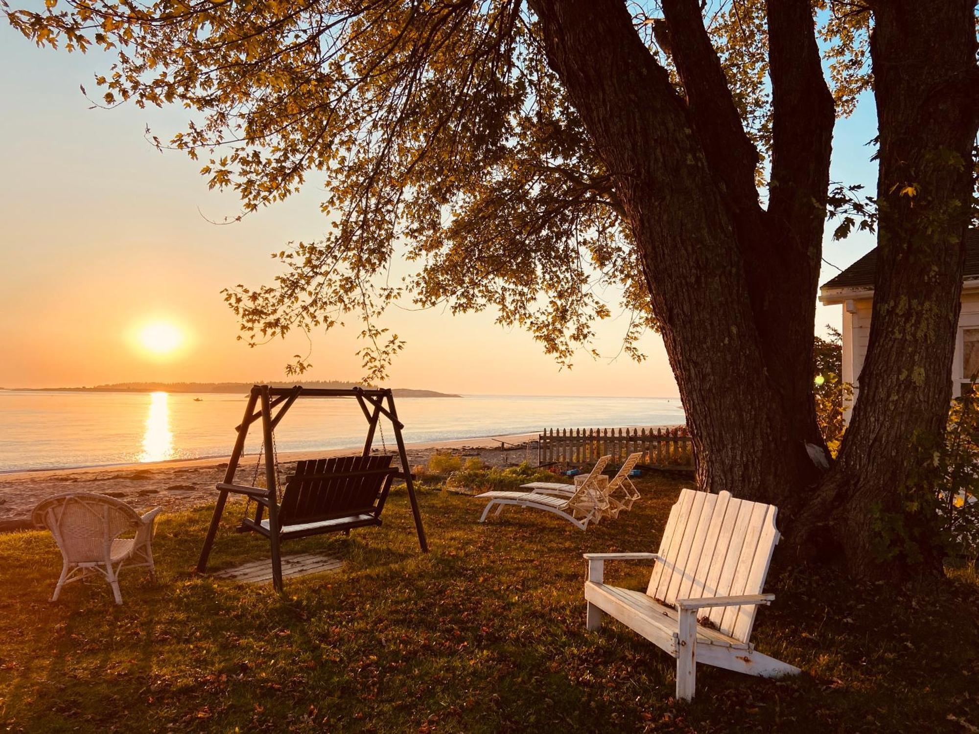 Spinneys Guesthouse & Beach Cottages Phippsburg Exteriör bild