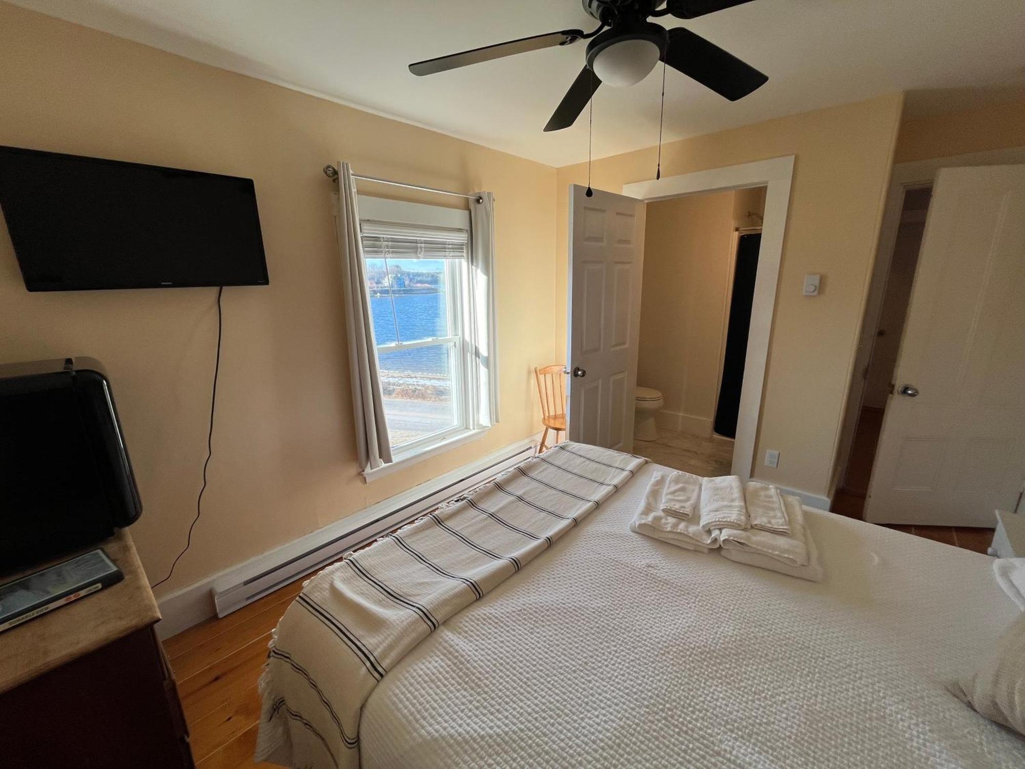 Spinneys Guesthouse & Beach Cottages Phippsburg Exteriör bild